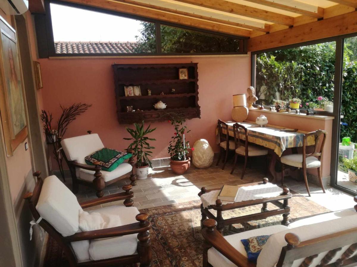 B&B La Rosa Nel Verde Lucca Kültér fotó