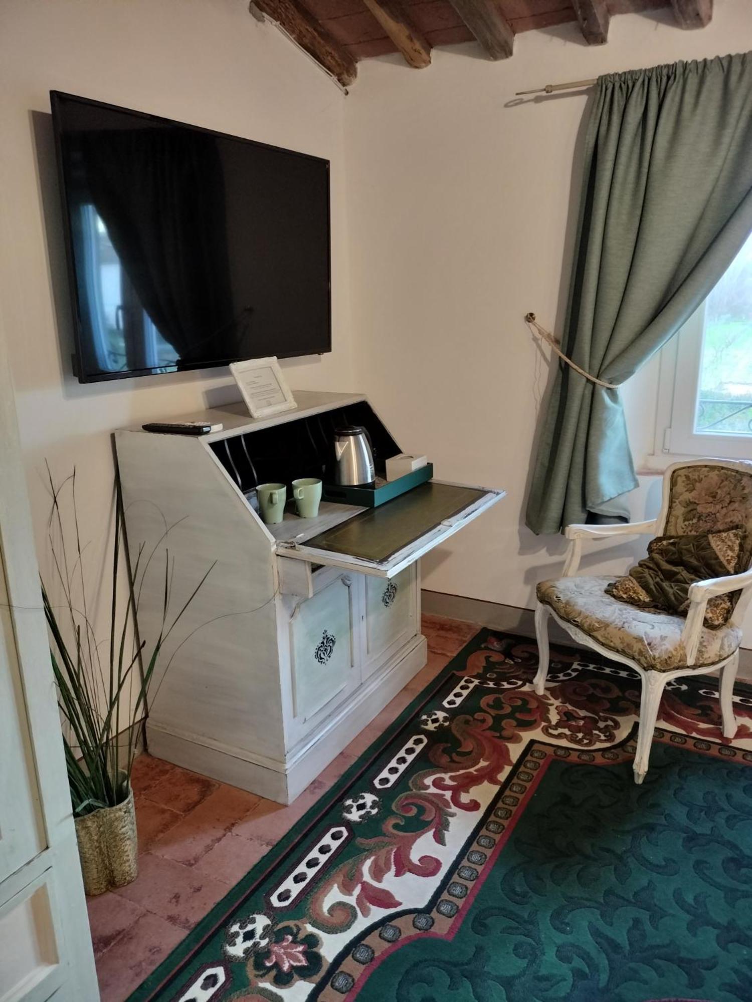 B&B La Rosa Nel Verde Lucca Kültér fotó